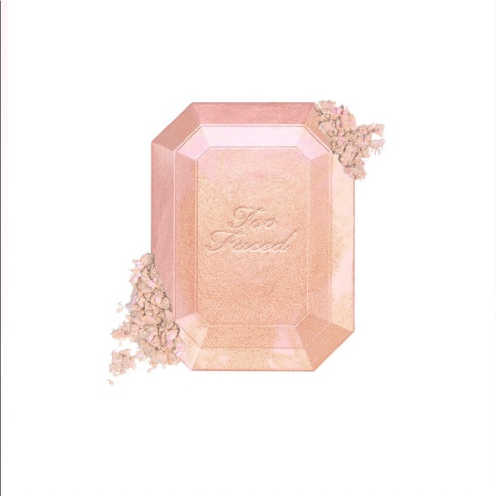 TOO FACED highlighter infused with real diamond
